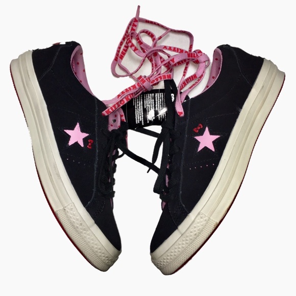 converse x hello kitty one star low top